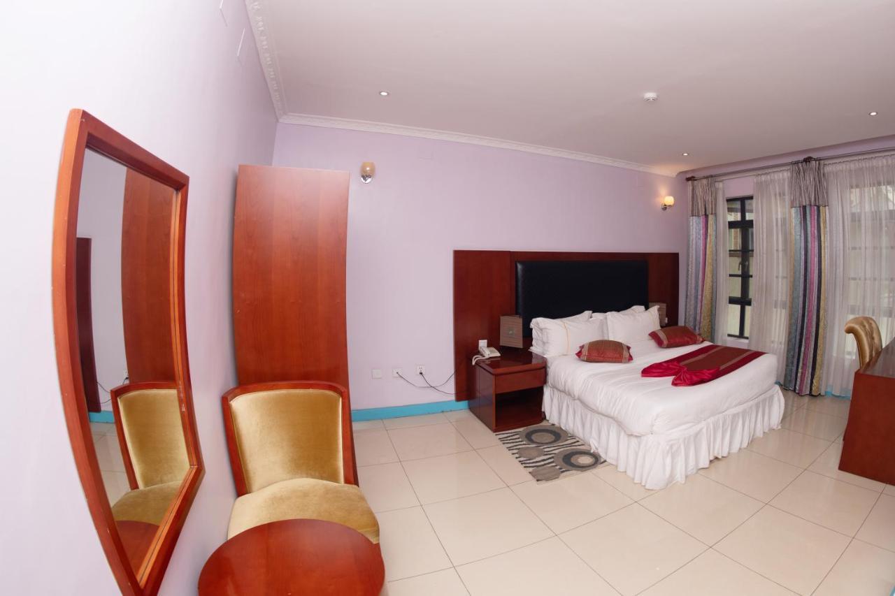 Orient Park Hotel Kigali Dış mekan fotoğraf