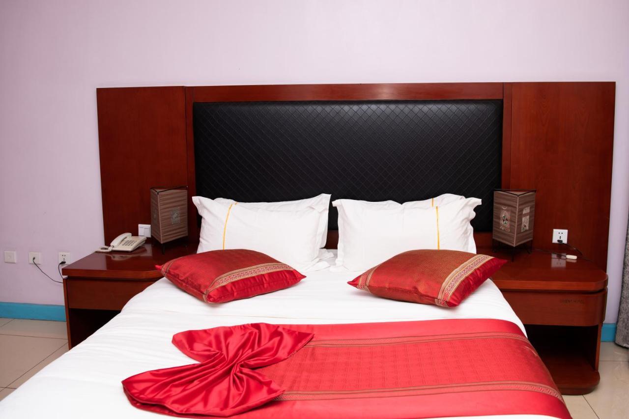 Orient Park Hotel Kigali Dış mekan fotoğraf