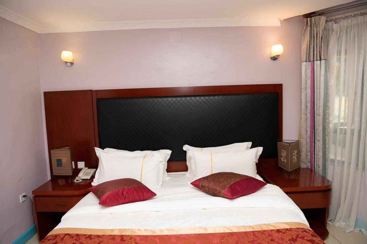 Orient Park Hotel Kigali Dış mekan fotoğraf